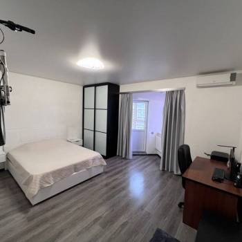 Сдается 2-х комнатная квартира, 70 м²