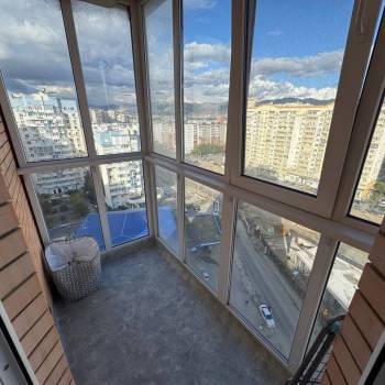 Сдается 2-х комнатная квартира, 70 м²