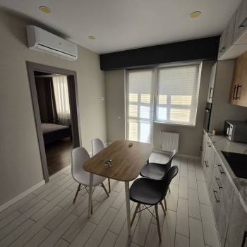Сдается 2-х комнатная квартира, 60 м²