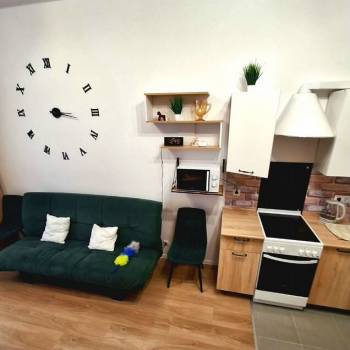 Продается 1-комнатная квартира, 36 м²