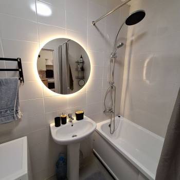 Продается 1-комнатная квартира, 36 м²