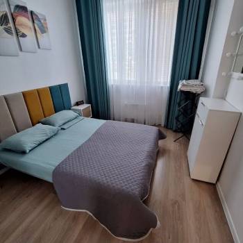 Продается 1-комнатная квартира, 36 м²