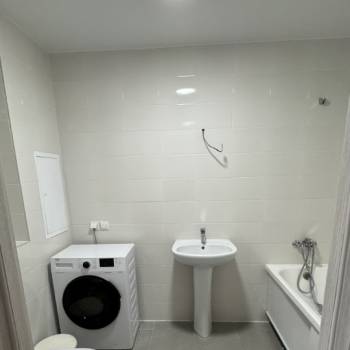 Сдается Многокомнатная квартира, 98 м²