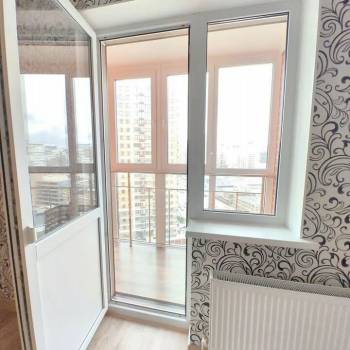 Продается 1-комнатная квартира, 36 м²