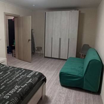 Сдается 1-комнатная квартира, 40 м²