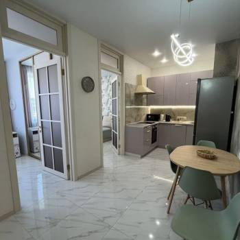 Продается 2-х комнатная квартира, 56 м²