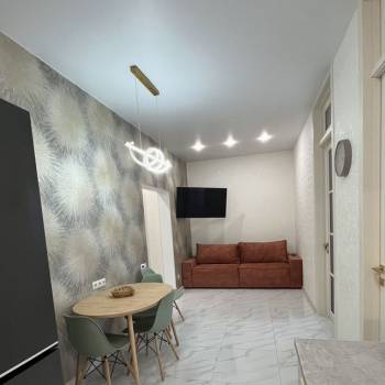 Продается 2-х комнатная квартира, 56 м²
