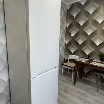 Продается 1-комнатная квартира, 40 м²