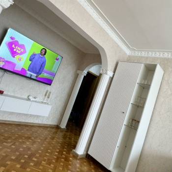 Продается Многокомнатная квартира, 92 м²