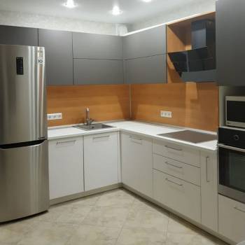 Сдается 1-комнатная квартира, 42 м²