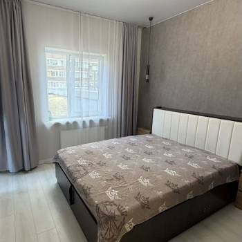 Сдается 1-комнатная квартира, 39 м²
