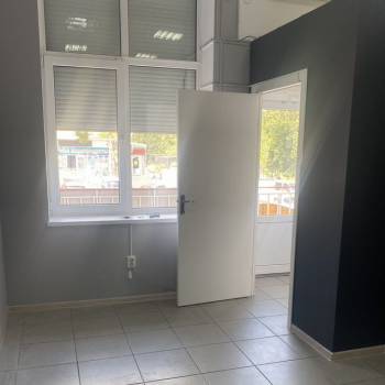 Сдается Нежилое помещение, 30 м²