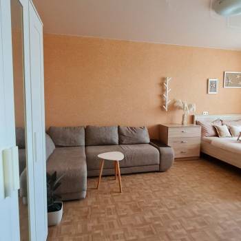 Сдается 1-комнатная квартира, 42 м²