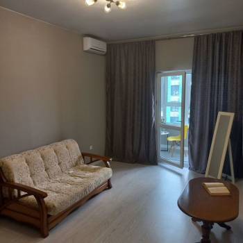 Сдается 2-х комнатная квартира, 65 м²