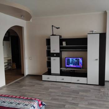 Сдается 1-комнатная квартира, 50,1 м²