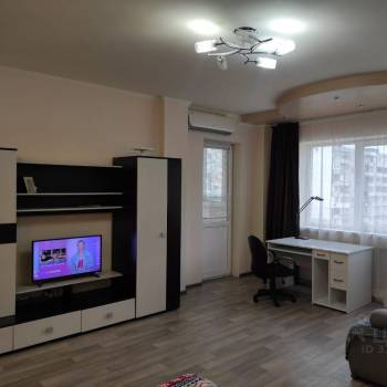 Сдается 1-комнатная квартира, 50,1 м²