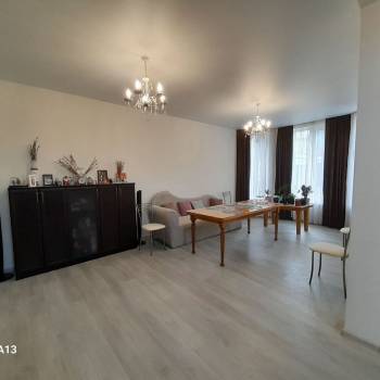 Продается Дом, 198 м²