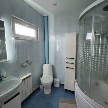 Продается Дом, 208 м²