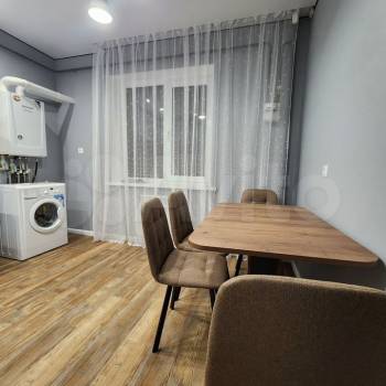 Сдается 1-комнатная квартира, 35 м²