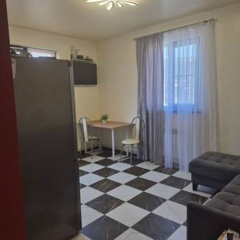 Сдается 1-комнатная квартира, 45 м²