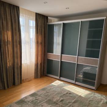 Сдается Многокомнатная квартира, 141,5 м²
