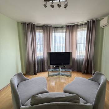 Сдается Многокомнатная квартира, 141,5 м²