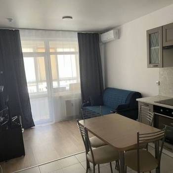 Продается 1-комнатная квартира, 35 м²