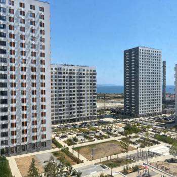 Продается 1-комнатная квартира, 35 м²