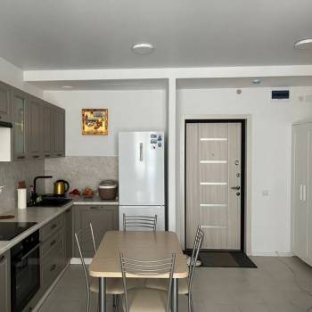 Продается 1-комнатная квартира, 35 м²