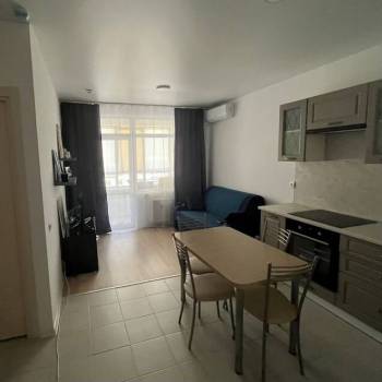 Продается 1-комнатная квартира, 35 м²