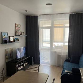 Продается 1-комнатная квартира, 35 м²