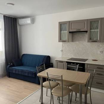 Продается 1-комнатная квартира, 35 м²