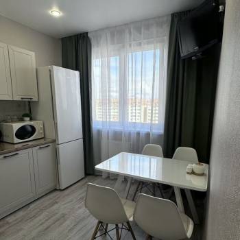 Сдается 1-комнатная квартира, 36 м²