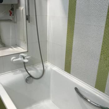 Сдается 1-комнатная квартира, 70 м²