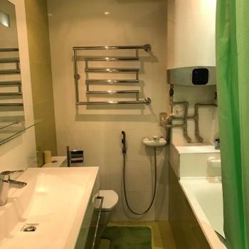 Сдается 1-комнатная квартира, 70 м²