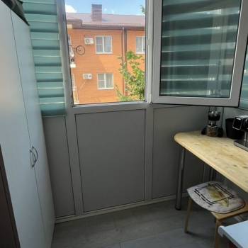Продается 1-комнатная квартира, 53 м²