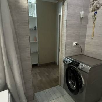 Продается 1-комнатная квартира, 53 м²