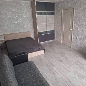 Сдается 1-комнатная квартира, 38 м²