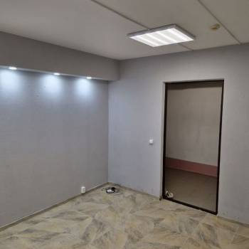 Продается Нежилое помещение, 13 м²