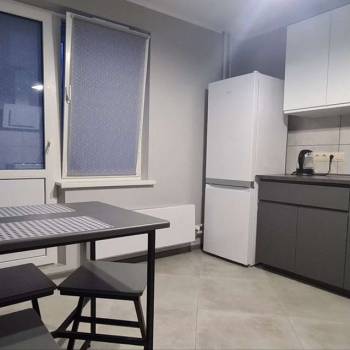 Сдается 1-комнатная квартира, 37,9 м²