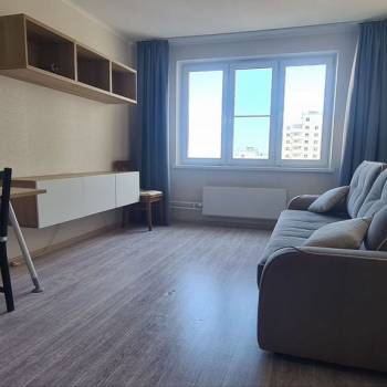Сдается 1-комнатная квартира, 37,9 м²