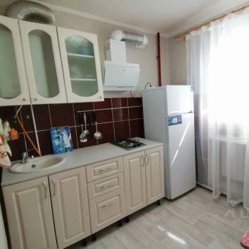 Продается 1-комнатная квартира, 31,8 м²