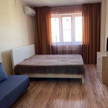 Продается 1-комнатная квартира, 36,8 м²