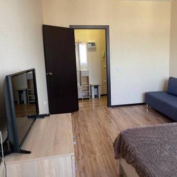 Продается 1-комнатная квартира, 36,8 м²