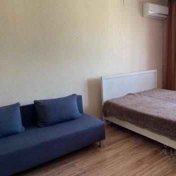 Продается 1-комнатная квартира, 36,8 м²