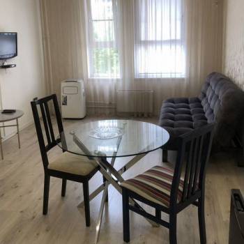 Сдается 1-комнатная квартира, 43 м²