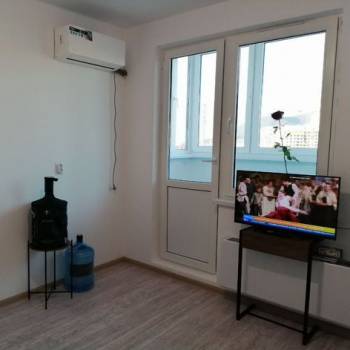 Продается 1-комнатная квартира, 38 м²
