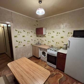 Продается 1-комнатная квартира, 30,3 м²