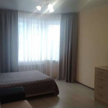 Продается 1-комнатная квартира, 45 м²