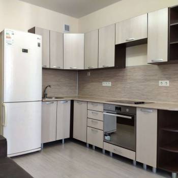 Продается 1-комнатная квартира, 45 м²
